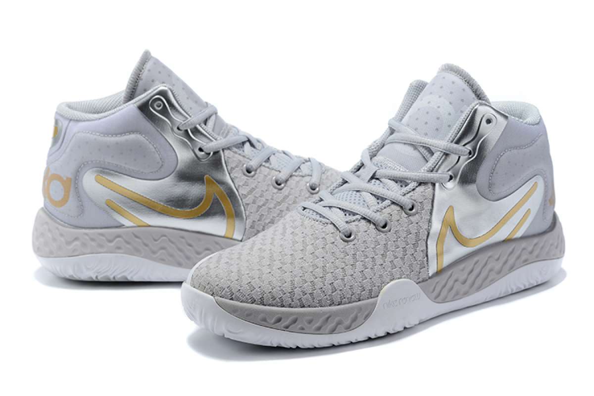 kd trey 5 sneakers