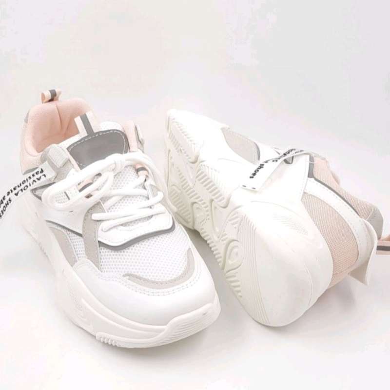 Merk sneakers 2025