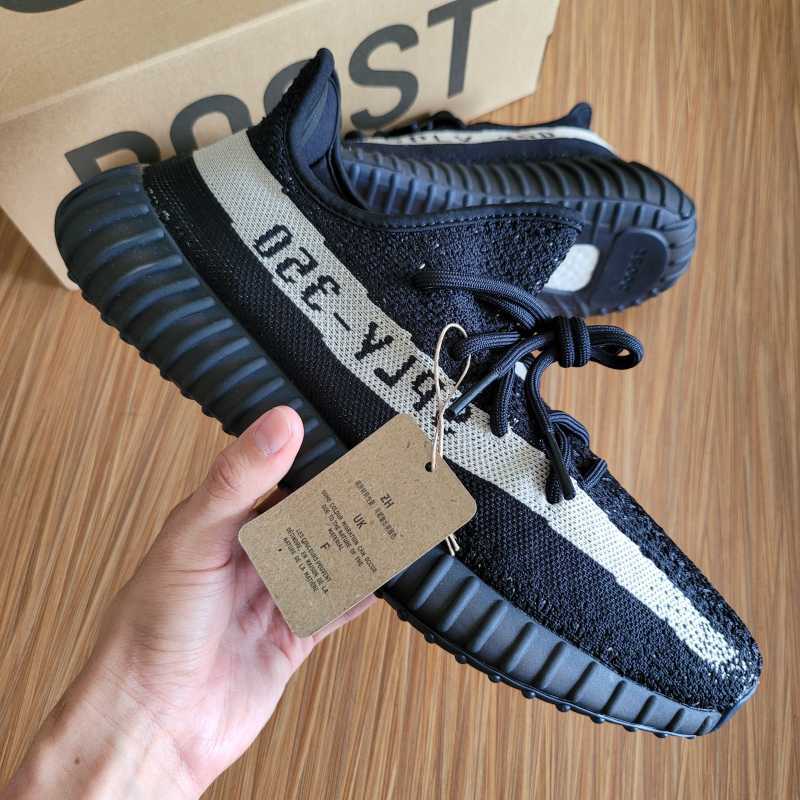 Jual Adidas Yeezy Boost 350 V2 Black Original Terbaru Harga
