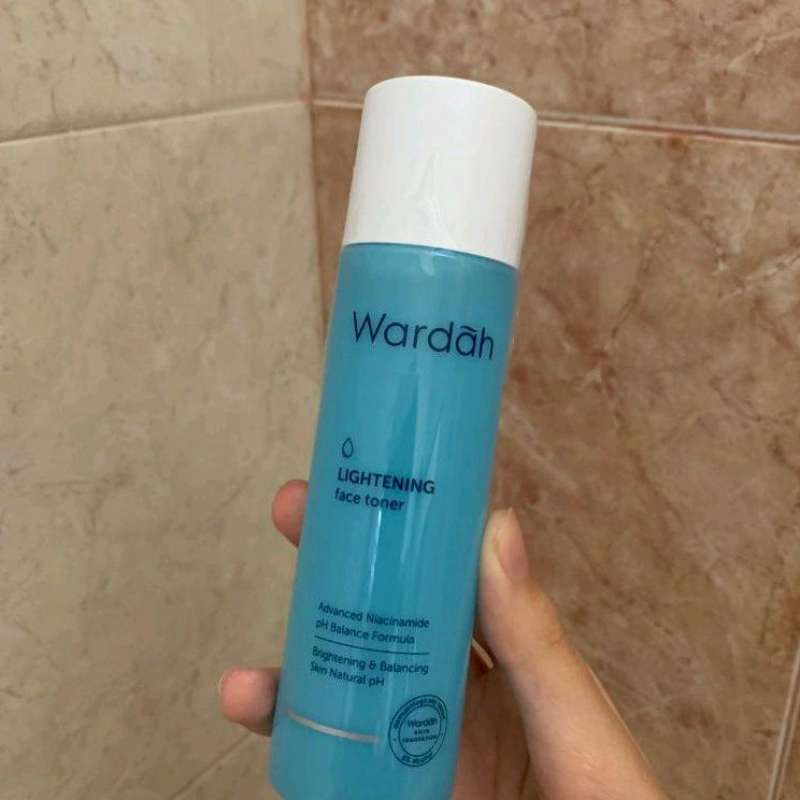 Promo Wardah Lightening Face Toner 125ml Hydrating Toner Wardahg