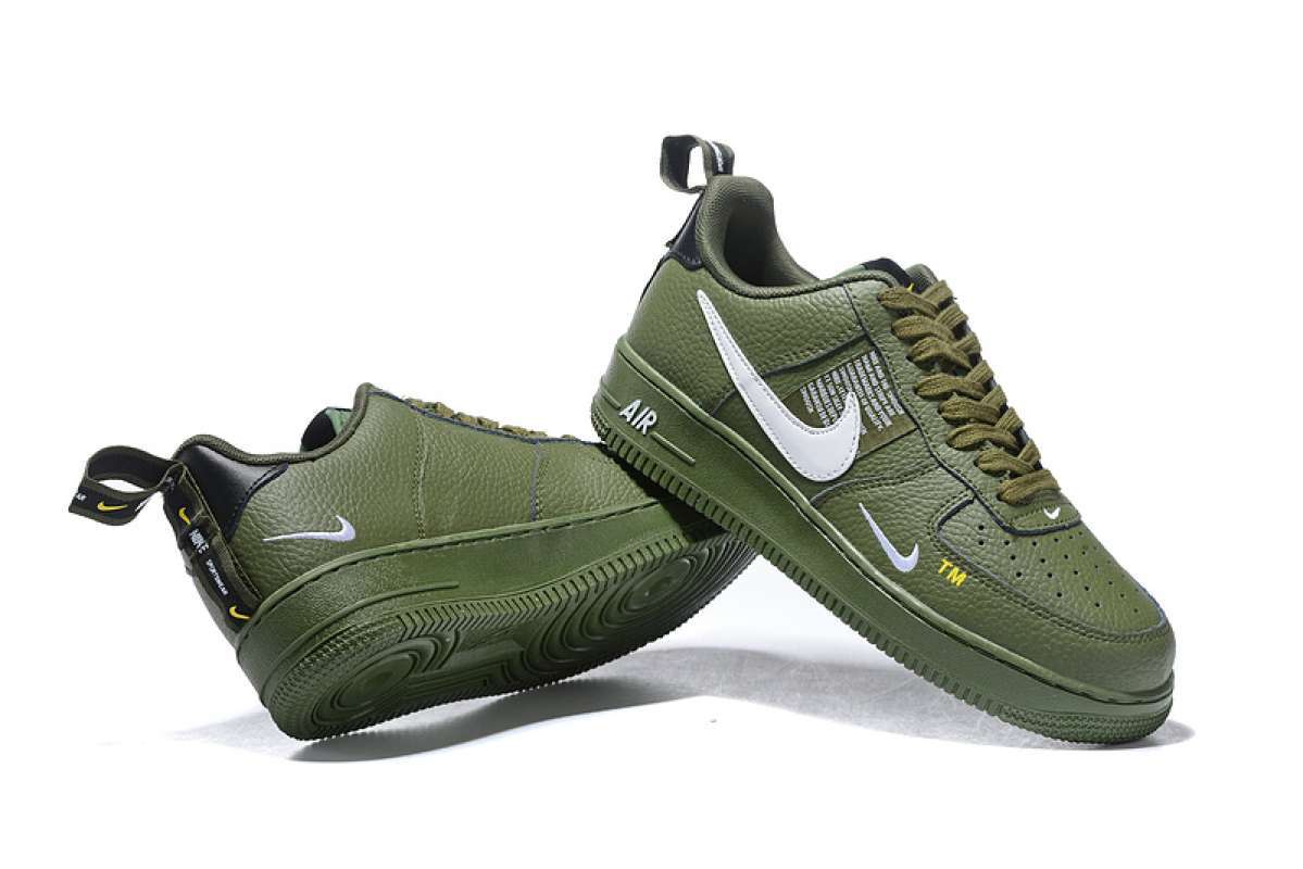 gym workout shoes
