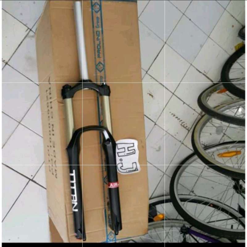 Fork rst titan sale