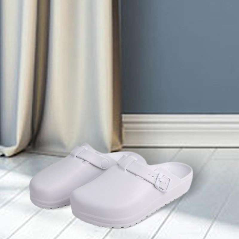backless nursing clogs
