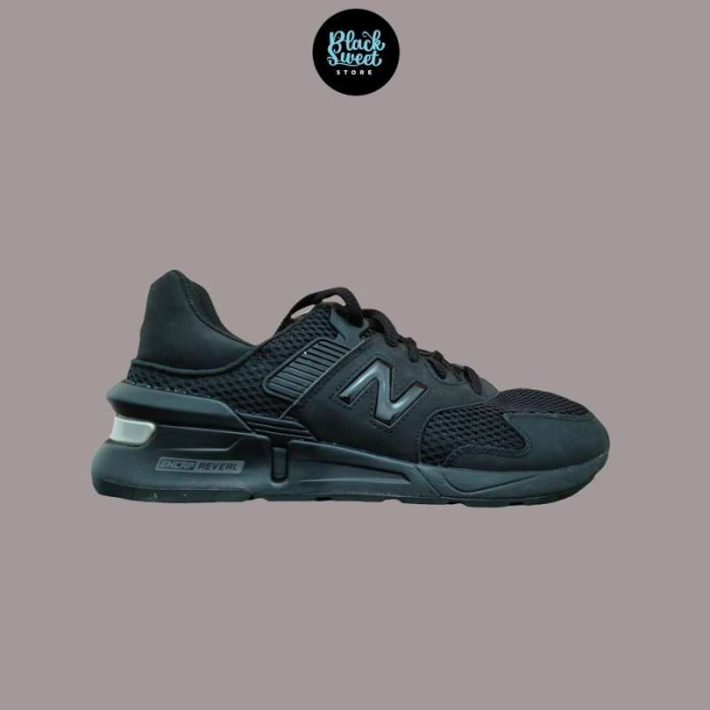 Jual SEPATU SNEAKERS NEW BALANCE 997 SPORT TRIPLE BLACK di Seller