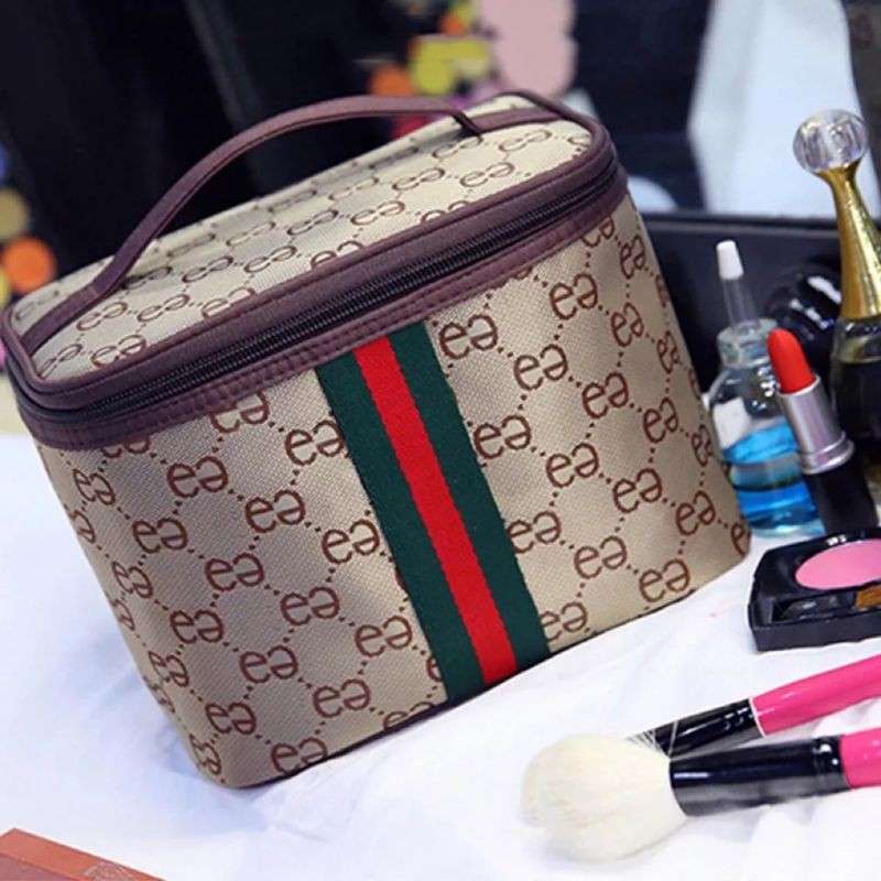 Gucci make online up tas