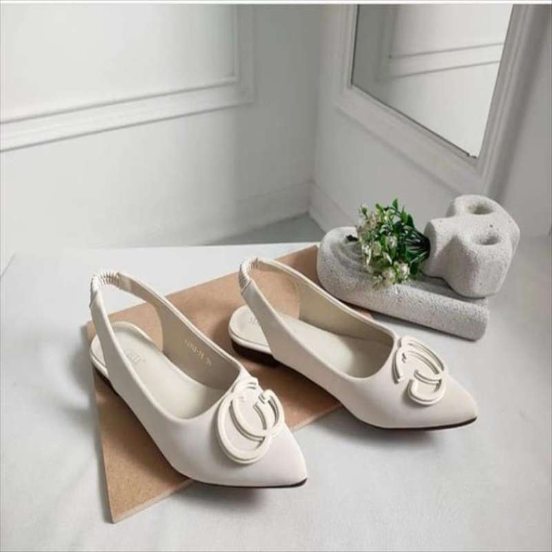 Flat shoes hot sale tali