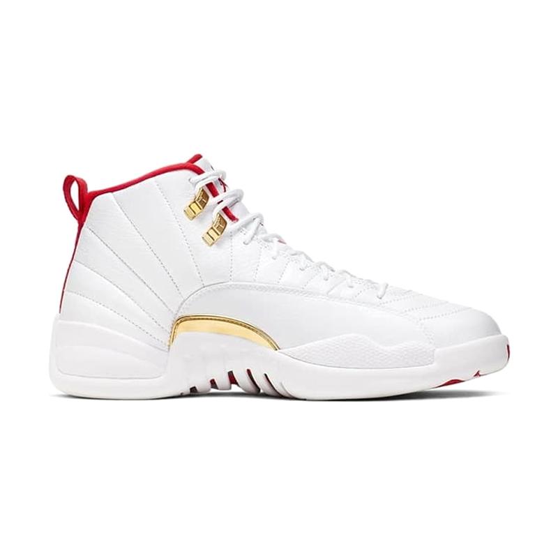 nike air jordan 12s