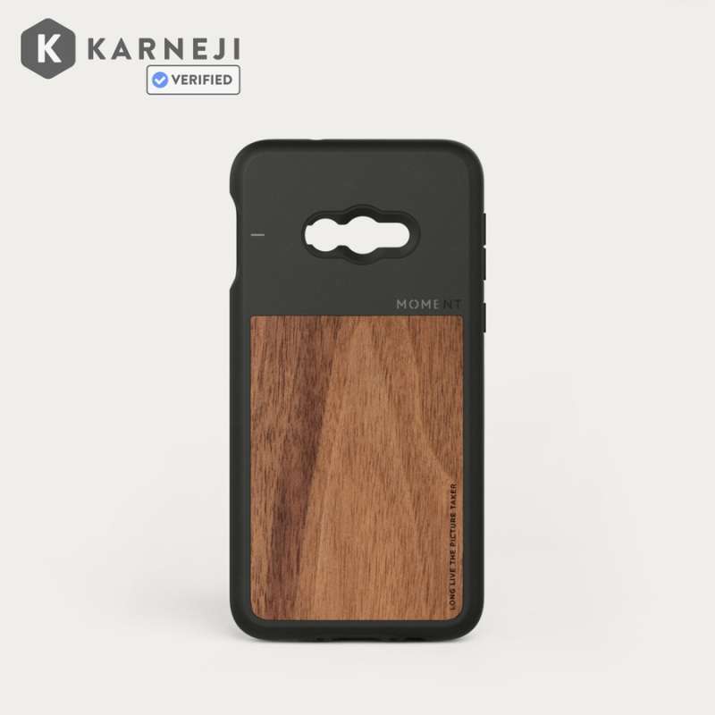Moment Lens Photo Case Samsung Galaxy S10e Original Walnut Black