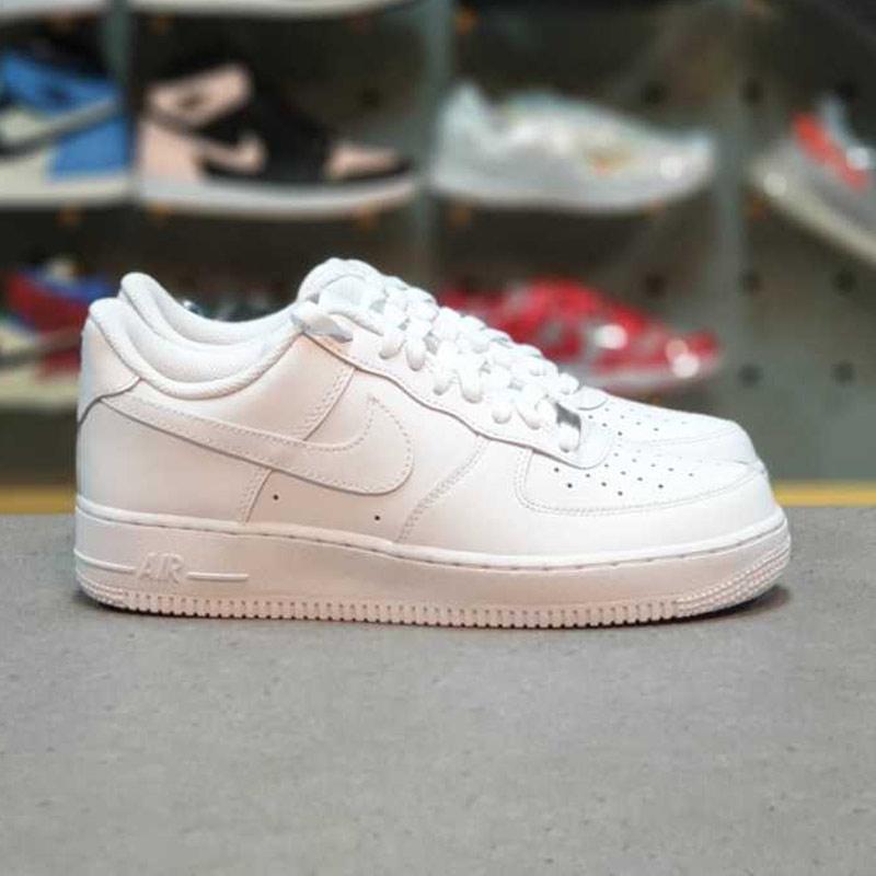 Jual Nike Air Force Triple Sneaker Unisex White Di Seller