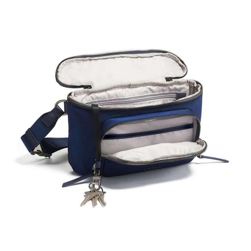 Tumi voyageur madison hotsell hip bag