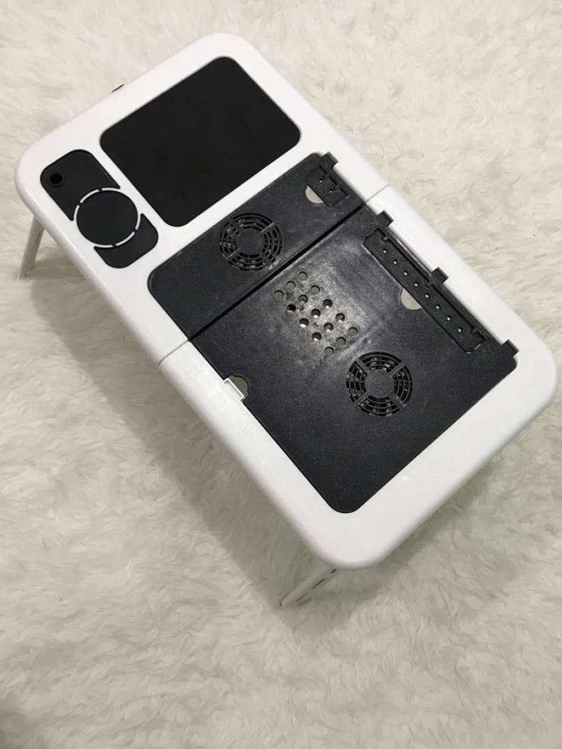 Jual Meja Laptop Foldable Portable Dengan Dual Fan Mouse Pad Meja Lipat Online November 2020 Blibli