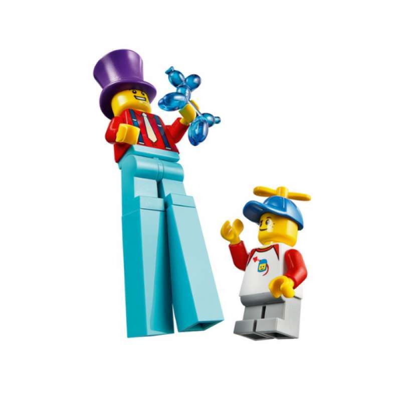 people pack fun fair