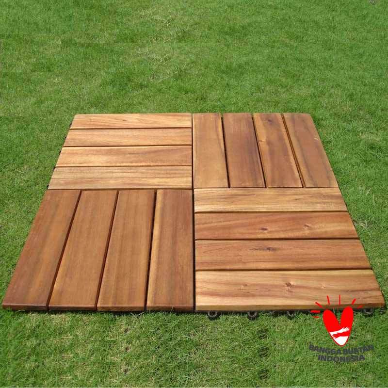 Jual Decking Tile Kayu Ulin Kebun Kolam Teras Ukuran 30x30 Cm Unfinish Online Mei 2021 Blibli