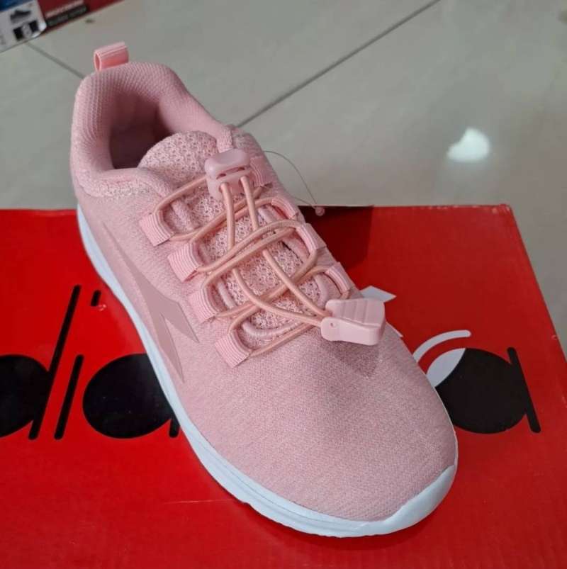 Sepatu diadora cheap running pink