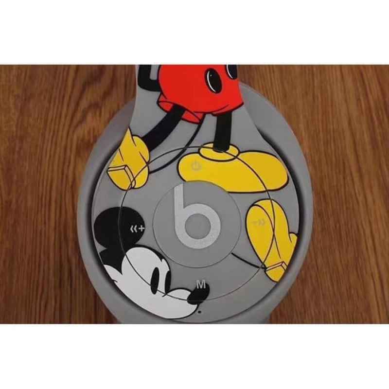 mickey mouse wireless beats