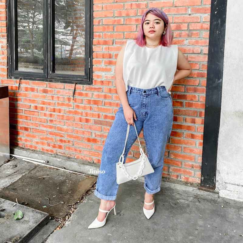 Jual JINISO - Jumbo Boyfriend Jeans 