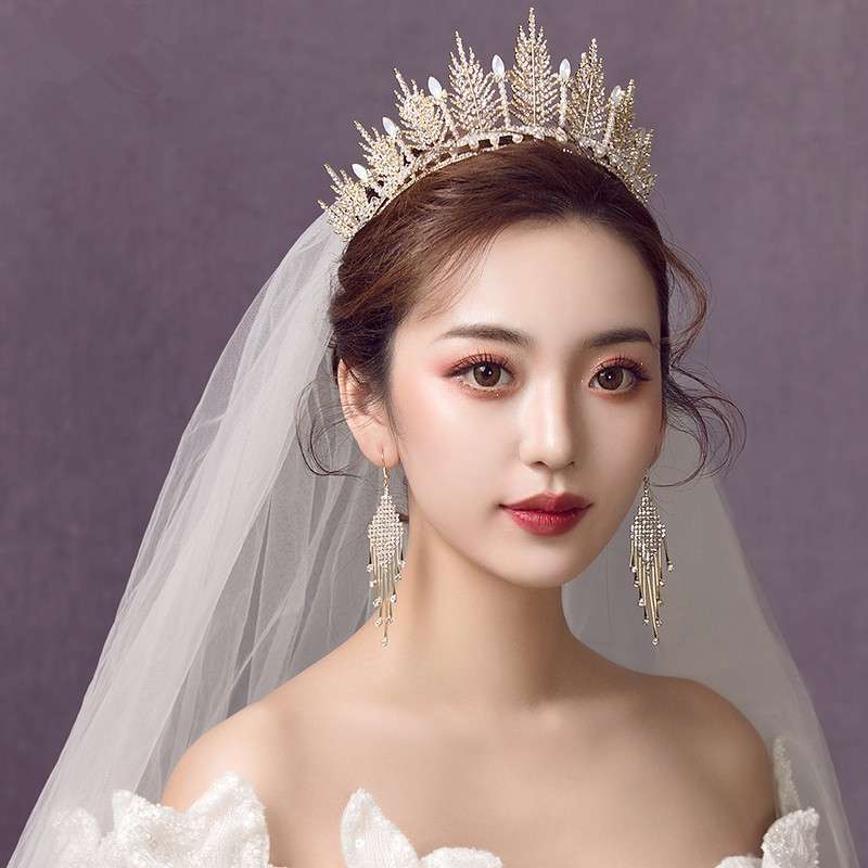 Jual Korean Shiny Crystal Big Crown Handmade Diamond Crown Bridal Wedding Hair Accessories di Seller CV IMPORTIR INDAH JAYA - Kota Jakarta Selatan, DKI Jakarta | Blibli