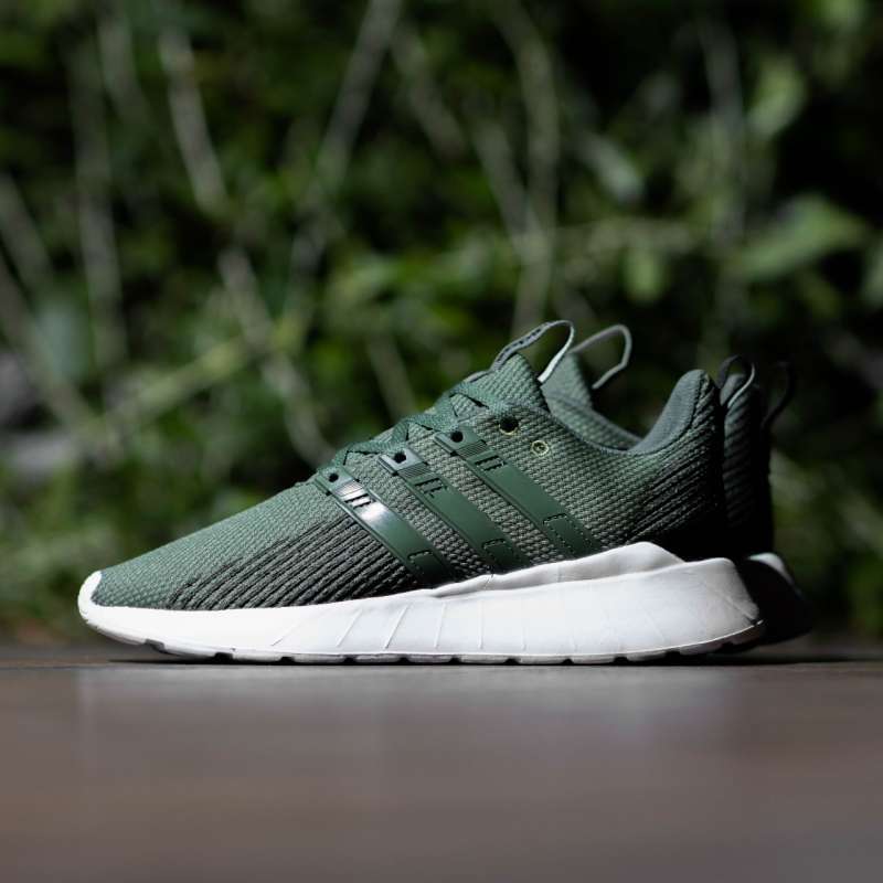 Adidas questar flow harga outlet