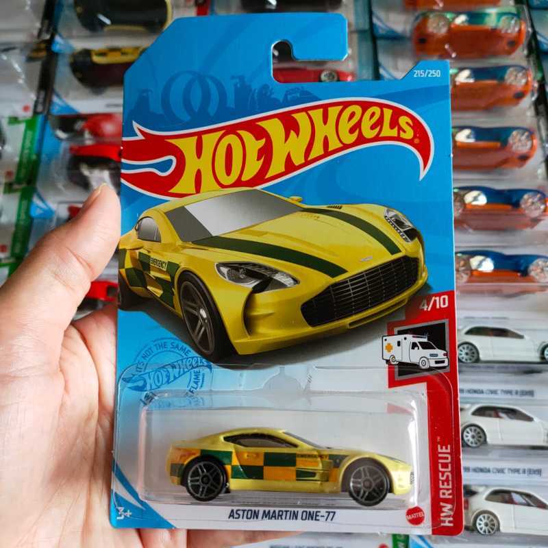 Hot wheels lot m top