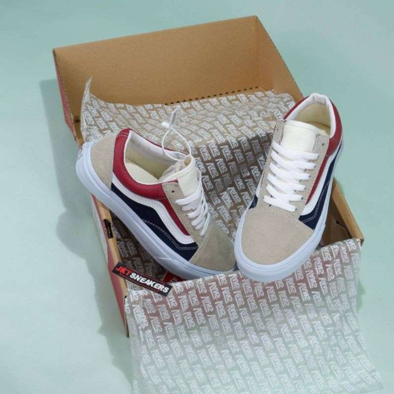 vans old skool navy red