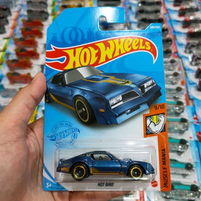 Hot wheels outlet lot q 2019