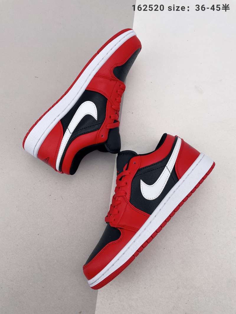 Nike Air Jordan 1 Low "Bred Toe"