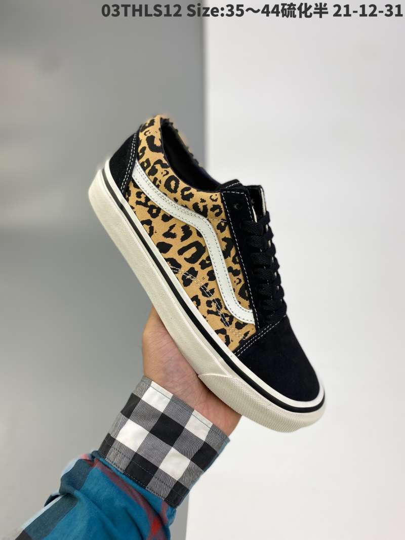 vans custom leopard