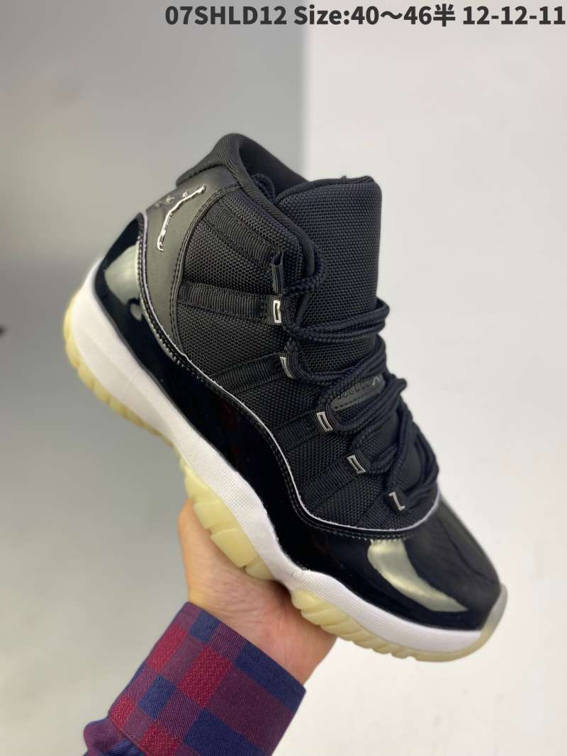 retro 11 size 3