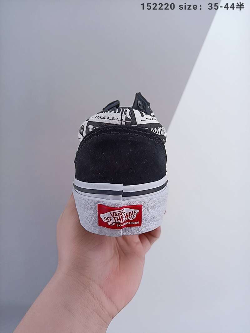 Jual Vans old skool Vance thrasher printed all over black and white logo with vans low top. joint appearance is classic and versatile. It is - 43 di Seller Cai