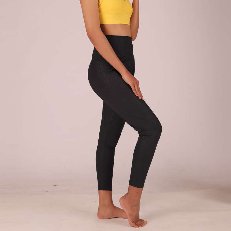Nanette lepore workout discount leggings