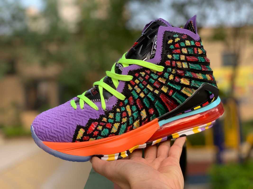 lebron running shoes