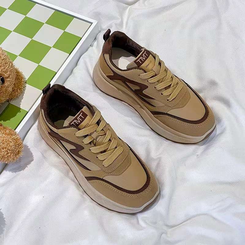 Sneakers Sol Tebal Baru Forrest Gump 