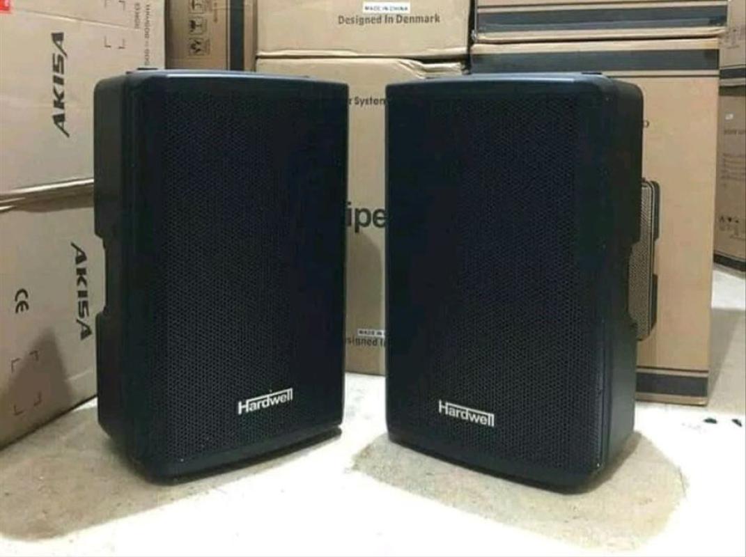 Jual Speaker Aktiv 15 Inc Hardwell Full Ram 800 Watt Model Dbr 15 Online Februari 2021 Blibli