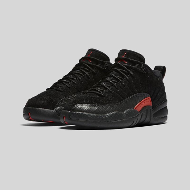 Jual Nike Air Jordan 12 Retro Low Bg Sepatu Basketball Online Oktober 2020 Blibli Com