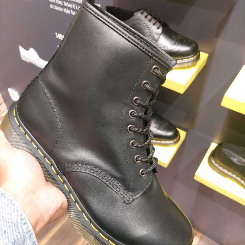 Dr martens discount 146 vegan black