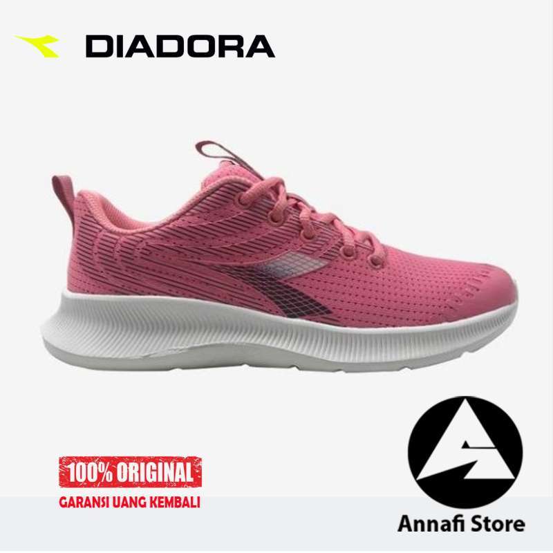Sepatu diadora running wanita 2025