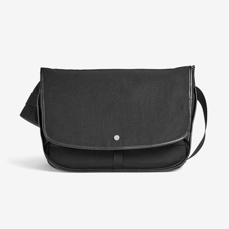 Skagen mikael courier bag outlet