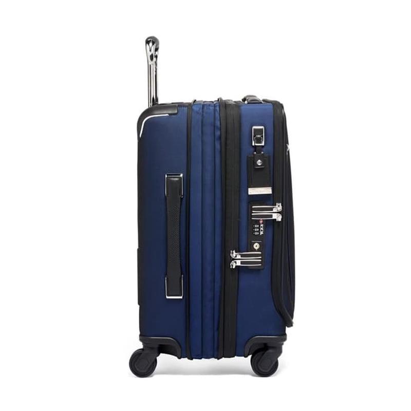 tumi arrive carry on