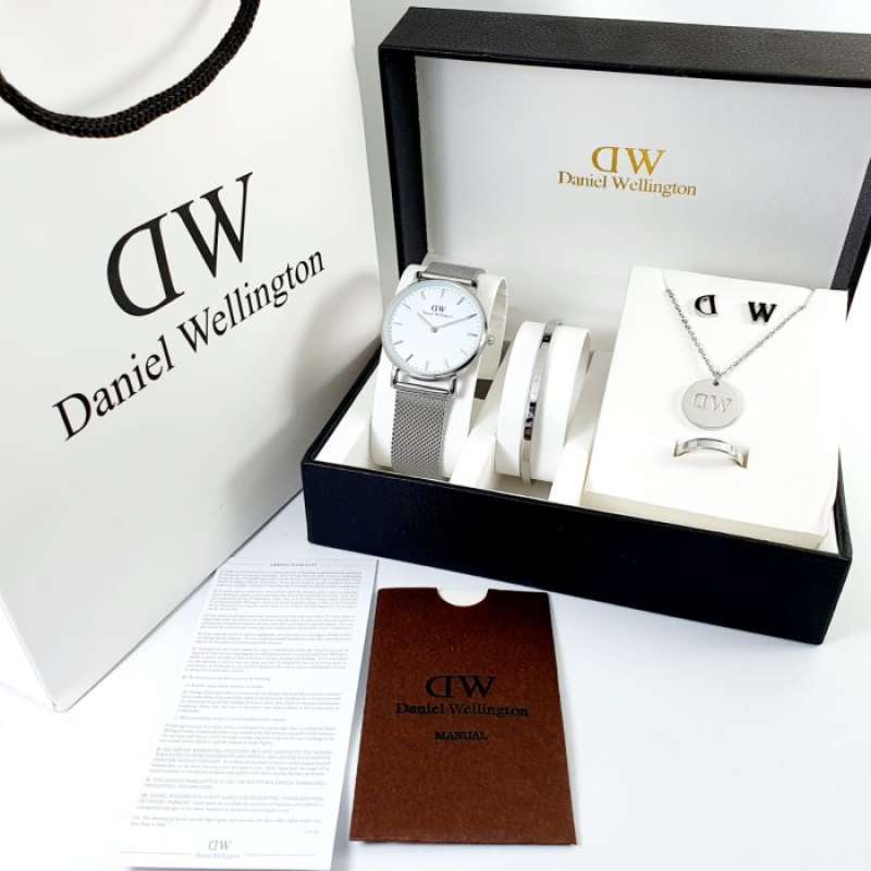 Daniel wellington hotsell bracelet harga