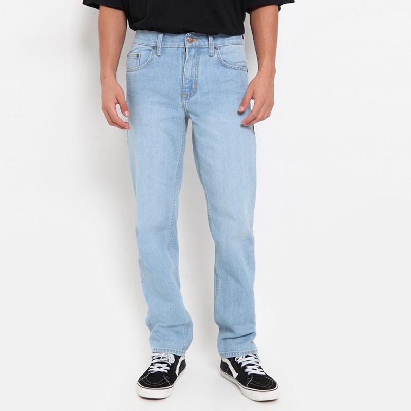 Jual HUBER JEANS Regular Cut Celana 