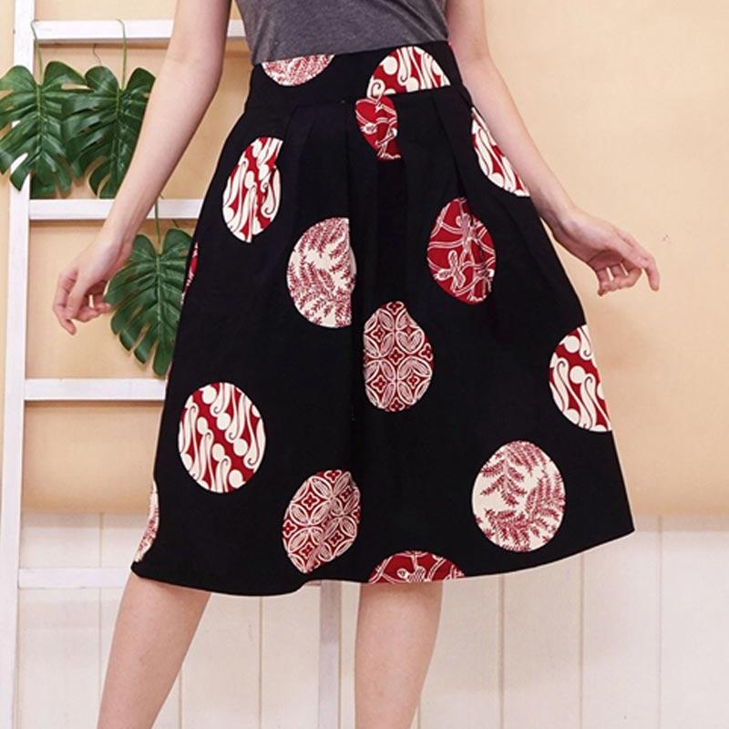 Jual Evercloth Alina Skirt Rok Batik Wanita Online Februari 2021 Blibli Salah satu busana batik paling top tahun ini. evercloth alina skirt rok batik wanita