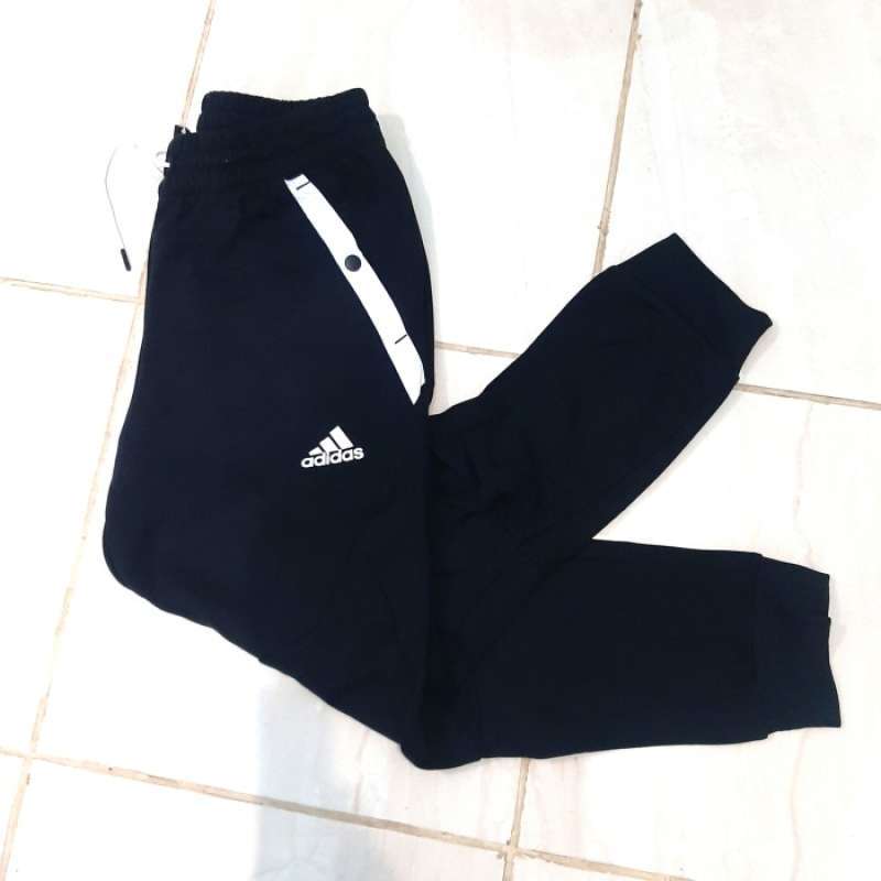 Foto celana jogger adidas new arrivals