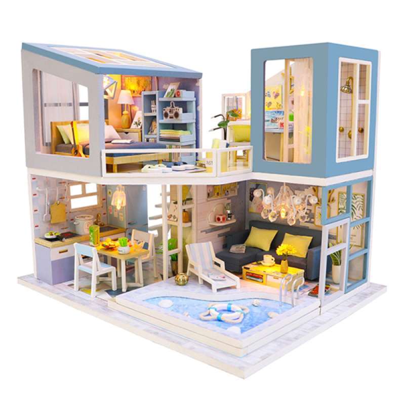 assembled dollhouses