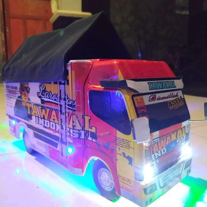 Jual Miniatur Truk Canter Online Februari 2021 Blibli Jual beli online aman dan nyaman hanya di tokopedia. miniatur truk canter