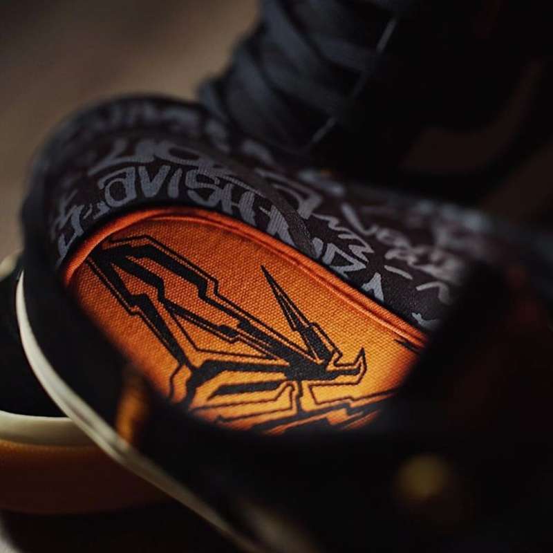 Jual Ventela Nevertoolavish Hard13 Noir High Dan Low Sepatu Vantela Sneakers Pria Casual Sekolah Sepatu Wanita Ventella Original Online Oktober 2020 Blibli Com