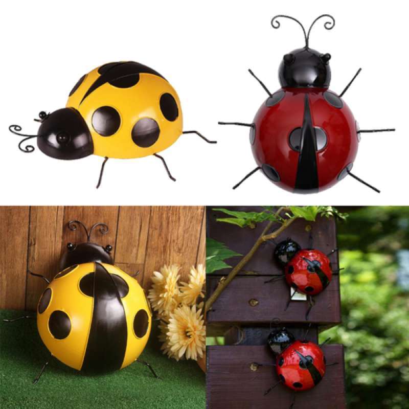 Metal Ladybug Fence Hanger Outdoor Garden Wall Hanging Decoration Figurines