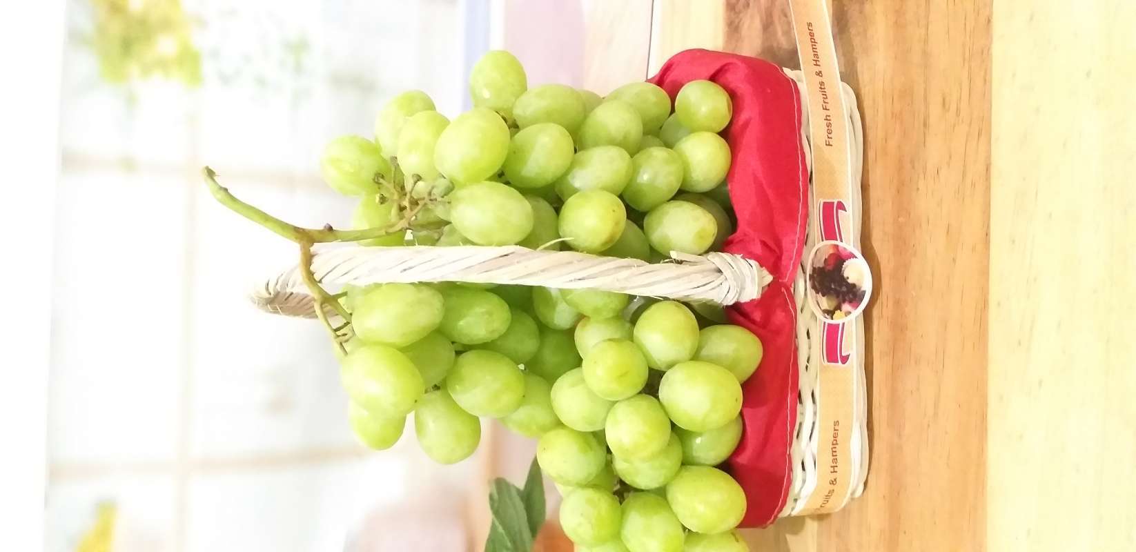 Jual Buah Anggur Hijau Dari Amerika Berat 1000 Gr Tanpa Biji Fresh Garing Dan Lembut Secara Total Manis Hanya Sedikit Terdapat Asam Warna Hijau Cera Terbaru Juni 2021 Blibli