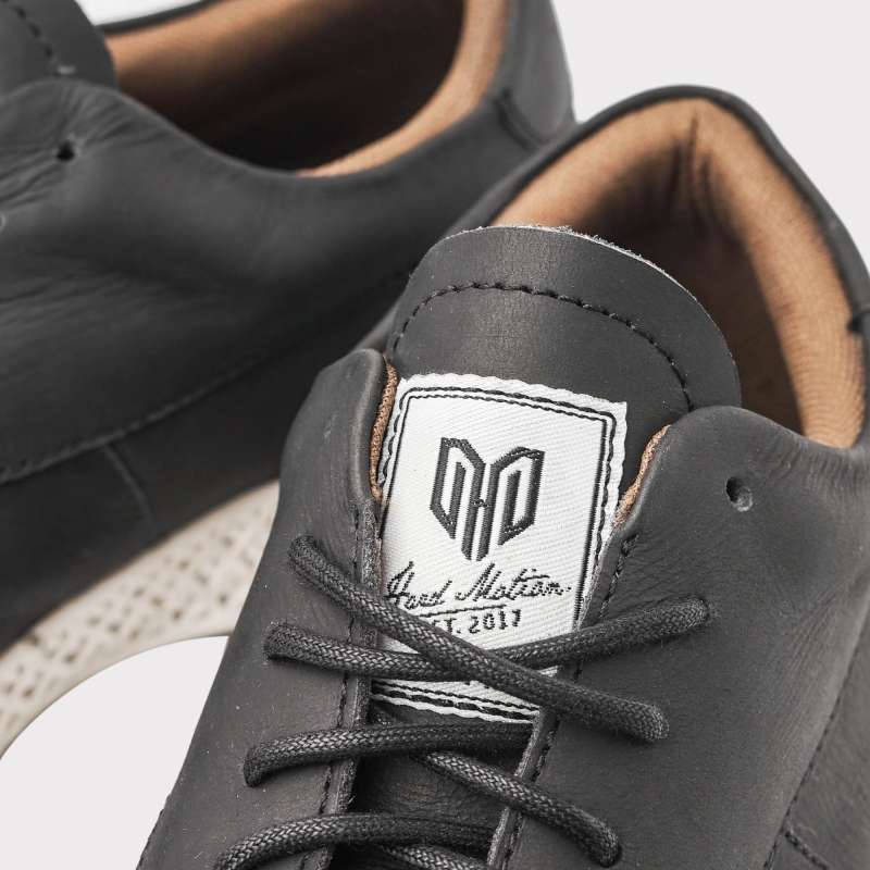 Jual Sepatu Sneakers Pria Kulit Asli Hard Motion Jeamz Black Sol Putih Sepatu Sport Pria Sepatu Joging Sepatu Nongkrong Keren Terbaru Premium High Quality Online Oktober 2020 Blibli Com