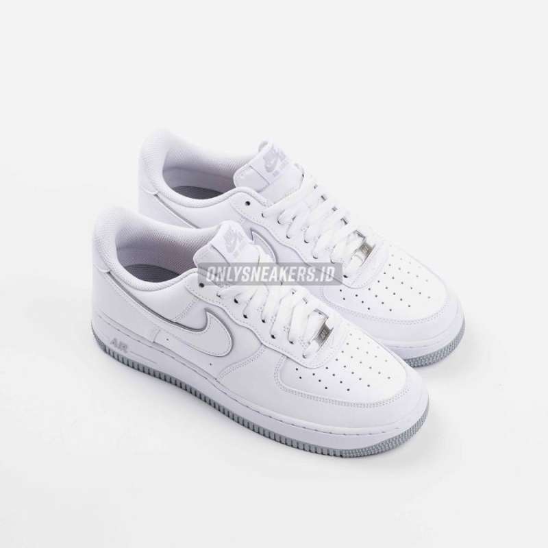 Jual AIR FORCE 1 LOW WHITE WOLF GREY SOLE 100 AUTHENTIC 43 di