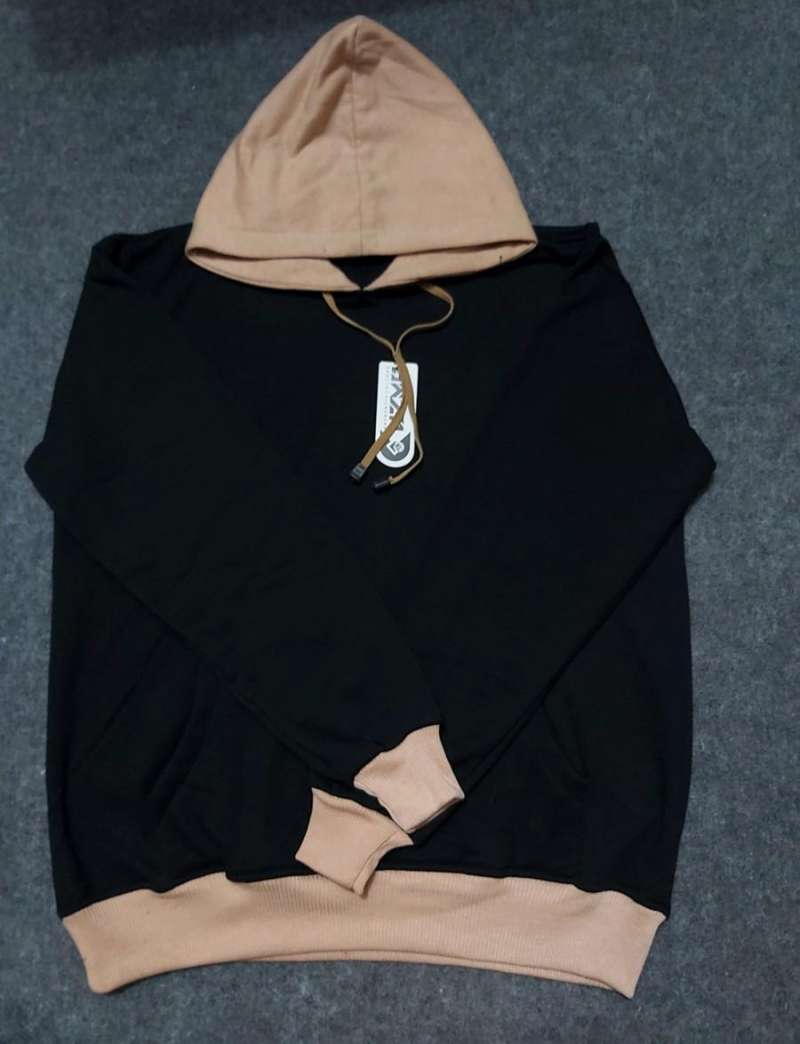 Hoodie sales black polos